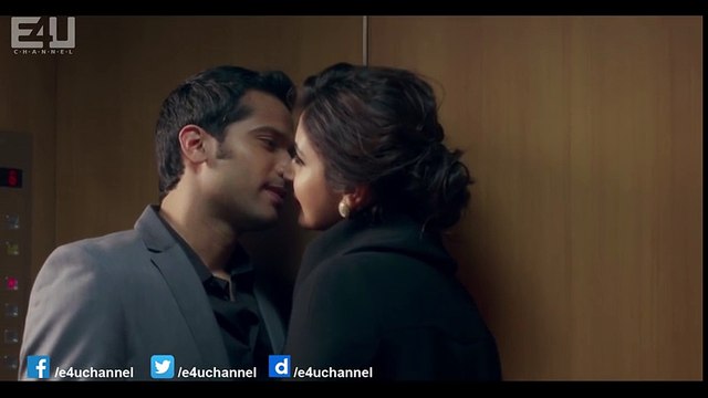 Anushka Sharma BOLD Liplock _ Hot Smooching Scene