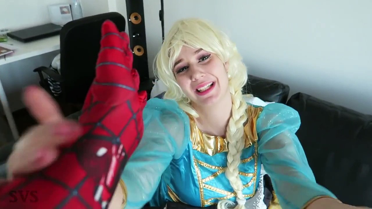 SPIDERMAN vs VENOM vs FROZEN ELSA - Real Life Superheroes Movie