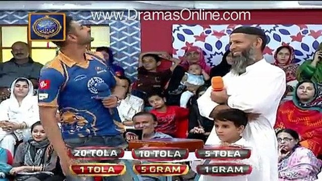 Shoaib Malik ne Baba Ji Ko Harta Dekh Kar Un Ke Liye Kia Kia.. Dekhiye