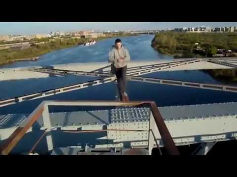 Crazy Freerunning Tricks From Russian Daredevils