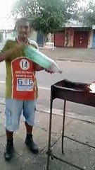 Comment faire un souffleur pour barbecue avec des bouteilles en plastique.