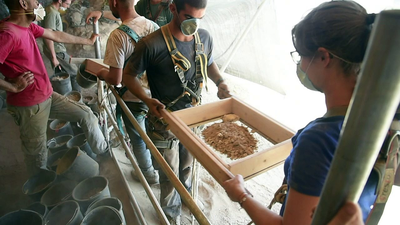 Wettlauf mit Grabräubern am Toten Meer