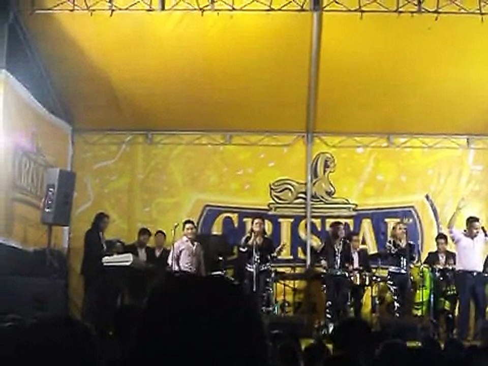 PAPILLON LA DEL RICO VACILON