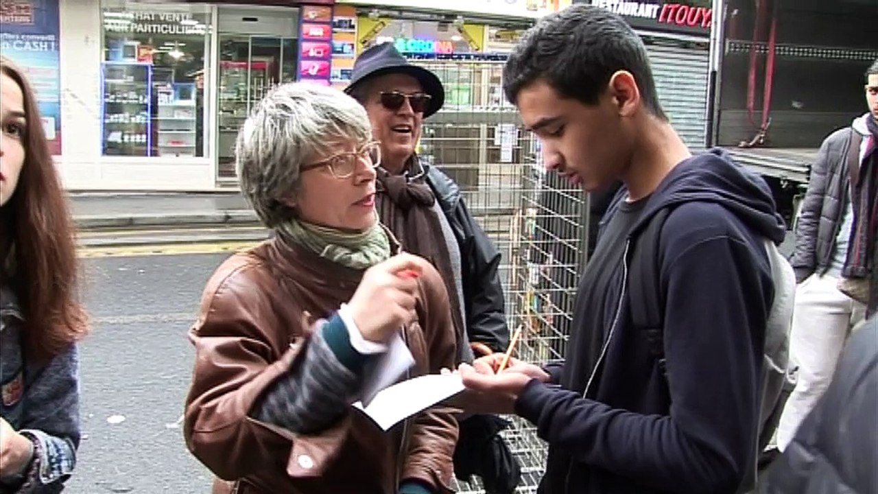 Mur...Mur(e)s / Street Art et intergénérationnel