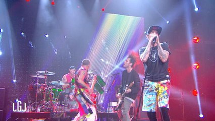 Red Hot Chili Peppers - Give It Away - Le Grand Journal du 16/06 - CANAL+
