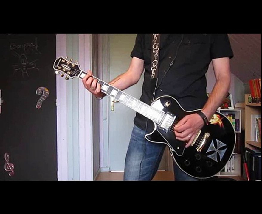 Sunday bloody sunday U2 guitar cover w-solo