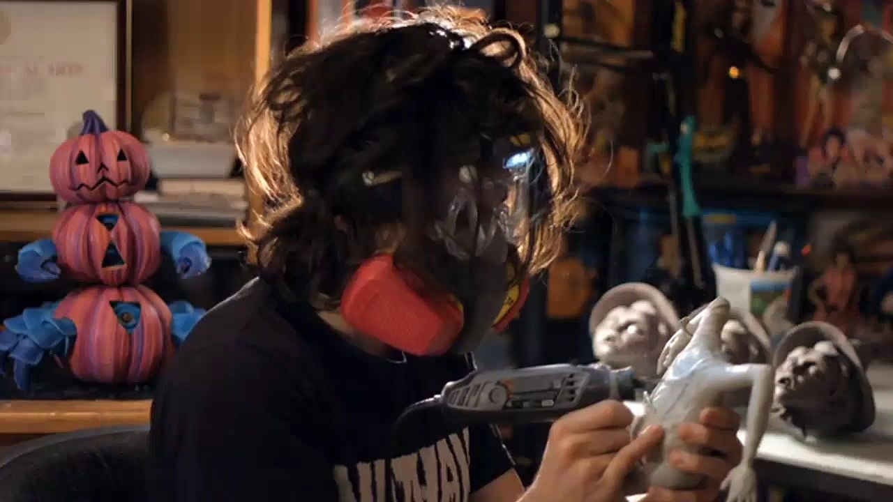 Modern cagın Gepetto'su olabilir :)  Scarecrow - Jim McKenzie