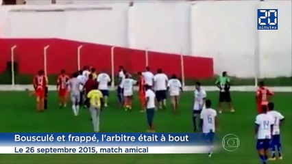 un arbitre dégaine u  pistolet en plein match ??!!!