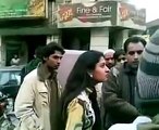 Girl Slapped A Boy On Road In Lahore Pakistan || Pakistani Funny Fight Video