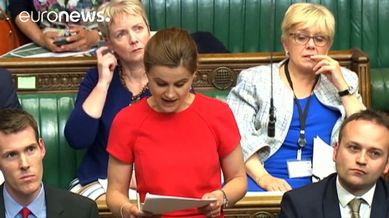 Schock in Großbritannien: Labour-Abgeordnete nach Messer-Attacke verstorben