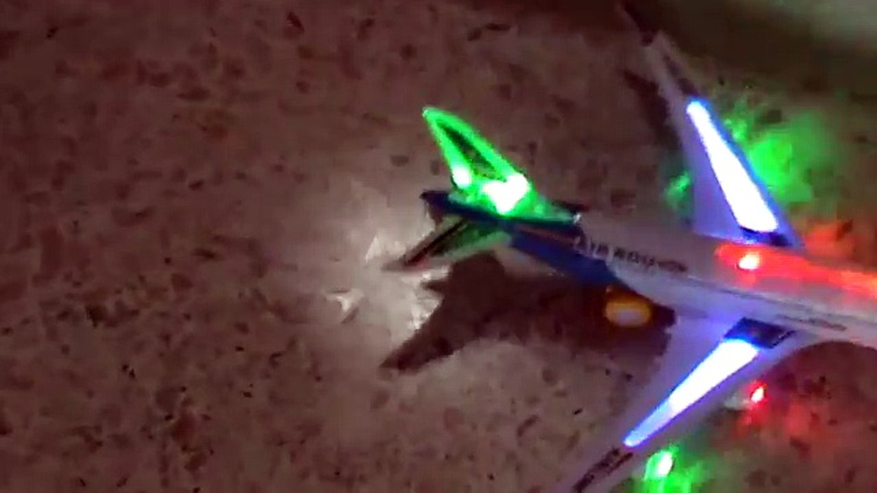 Amazing Toy Plane :)
