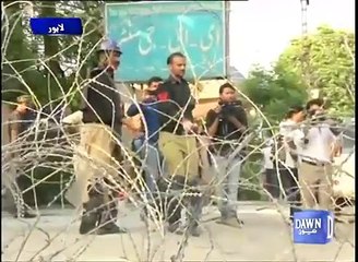 The inside view of Dr Tahir ul Qadri's container - YouTube