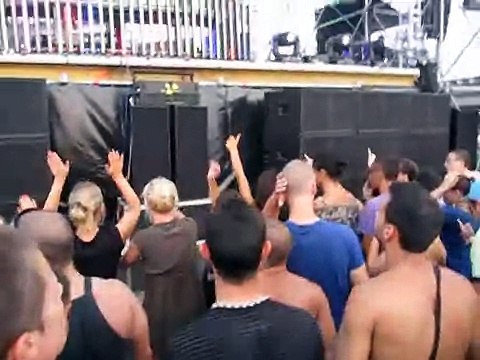 Armin van Buuren - Cacao Beach 13.08.2010 (27)