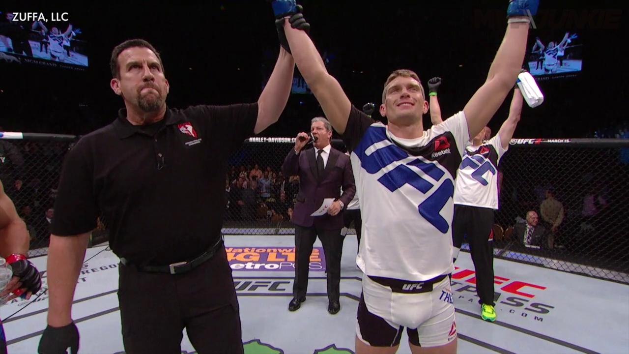 Who Ya Got?! Fighters predict UFC Fight Night 89 main event between Rory MacDonald and Stephen Thompson