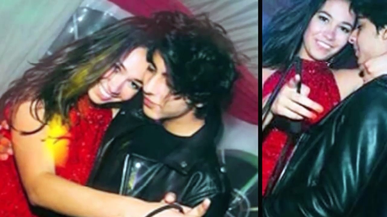 Shahrukh Khan Son Aryan Khan Poses With A SexToy!
