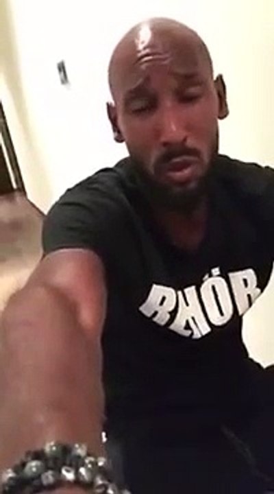 Nicolas Anelka à propos du bras d'honneur de Paul Pogba s'en prend aux journalistes: "On se fout de la vérité !"