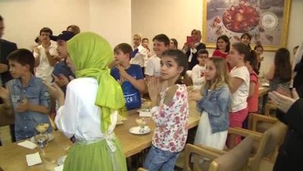 Başbakan Yıldırım, '1299 Minik El Bir Bayrak' Projesine Katılan Çocuklarla Bir Araya Geldi