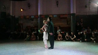 Leandro Gomez y Carolina Giannini en El Motivo Tango, 19/8/13