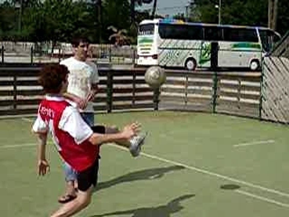 alex et vince ou titi henry et roni !!!