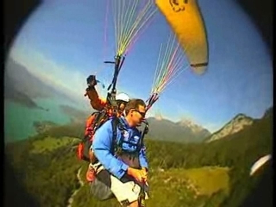 Parapente biplace en été par Flyeo