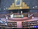 A New Trick of PML-N's members to show that Parliament House is full.