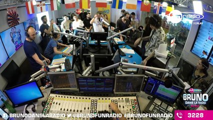 Julian Perretta en Live "I Cry"