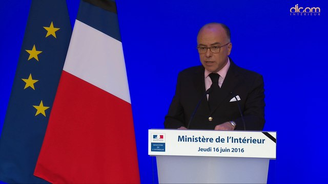 Cérémonie de naturalisation de Didi B