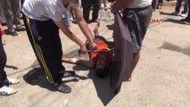 Antalya Suriyeli Kardeşlerin Bıçaklı Kavgası: 2 Yaralı