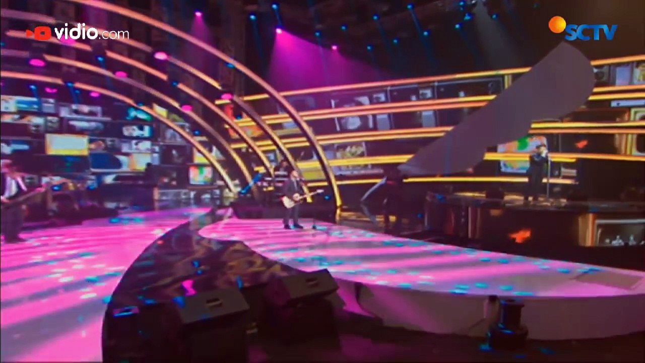 Noah feat Koes Plus - Andaikan Kau Datang Kembali (The Biggest Concert Noah - Sings Legends)