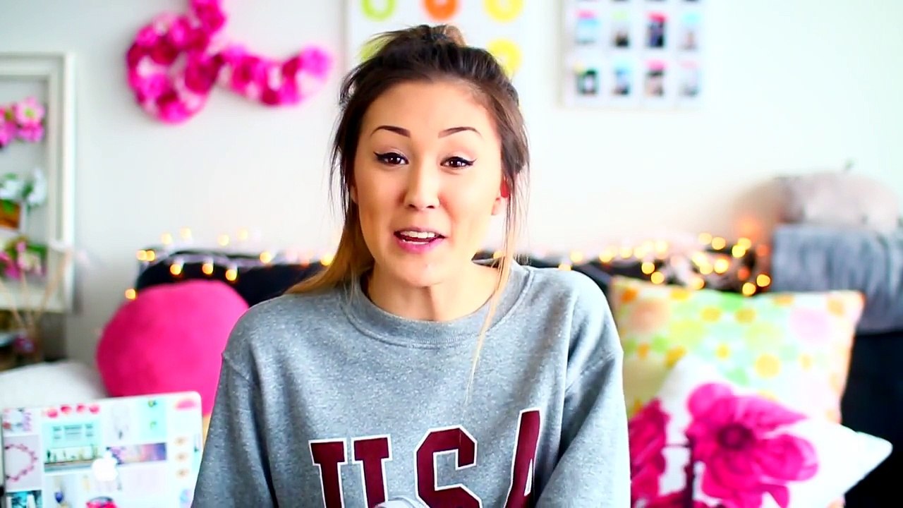 5 Study DIYs & Tips to Stay Organized at School!   LaurDIY