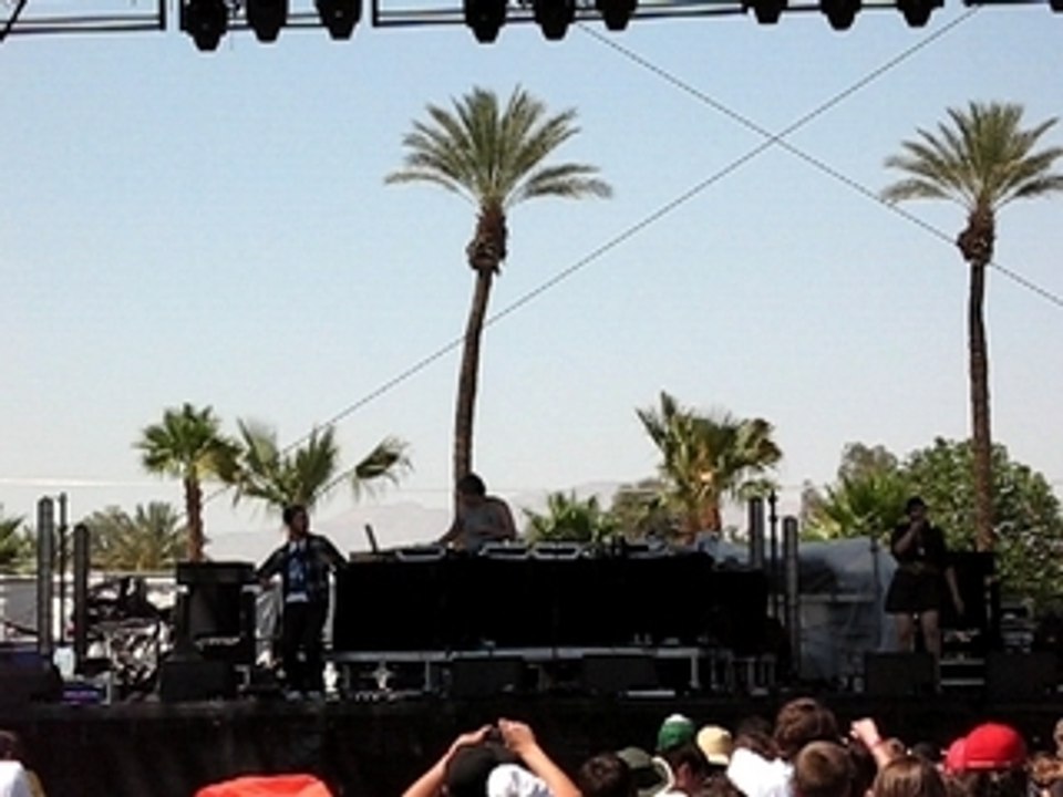 Flosstradamus & Kid Sister Opening Coachella