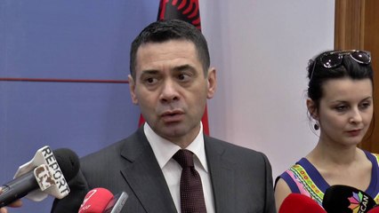 Report TV - Firmoset Faza II e Programit Italo Shqiptar e Konvertimit të Borxhit