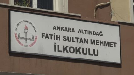 Suriyeli Öğrencilerin Karne Heyecanı