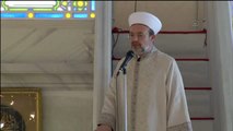 Fatih Camisi'nde Cuma Namazını Diyanet İşleri Başkanı Görmez Kıldırdı - İstanbul