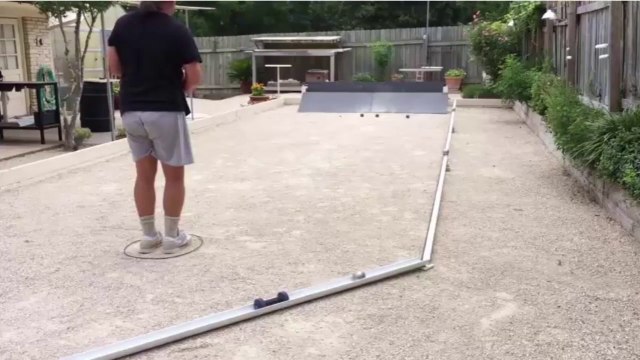 Système ingénieux pour récupérer ses boules de pétanque facilement ! Invention