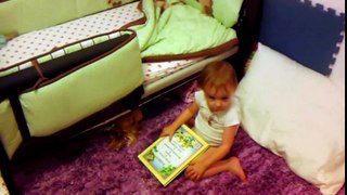2012 07 20 VIDEO0117   Elizabeth reading Marshak