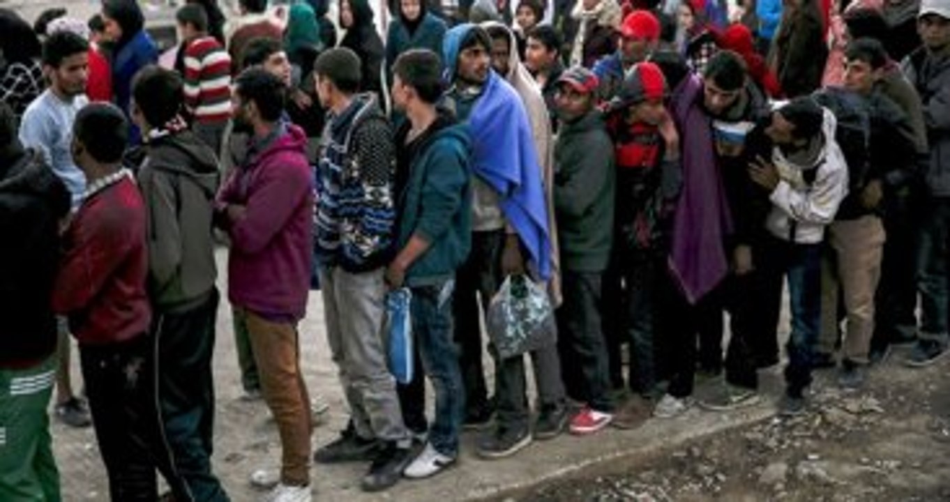 Yunanistan Tüm Mültecileri Türkiye'ye Göndermek İstiyor