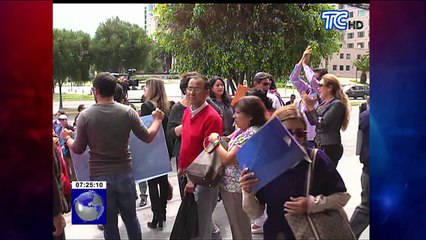 Trabajadores de entidad financiera liquidada se sienten perjudicados