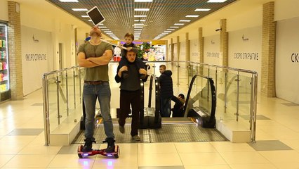 Мальчик разбил iPad )) Прикол 2016