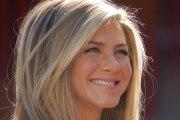 Jennifer Aniston lanza un nuevo perfume