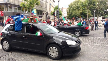 Les Italiens fêtent la victoire dans le centre-ville de Liège!