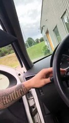 Stéphane a fait une découverte incroyable sur sa Peugeot 207