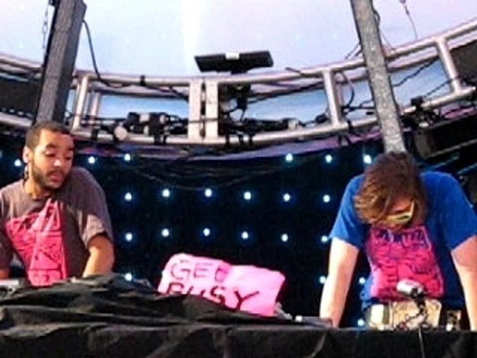 Mehdi w/Busy P at Coachella 2007 (Part 3)