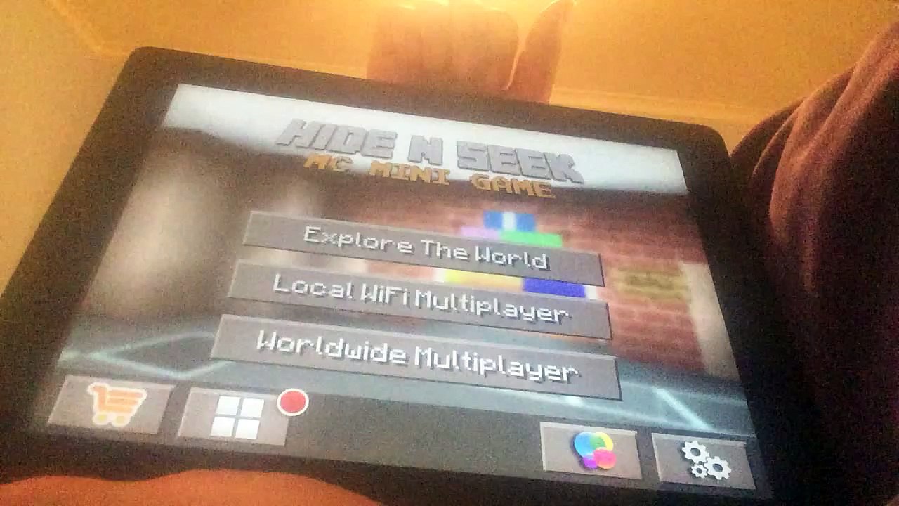 How to get rainbow colour codes in your name in Minecraft hide n seek Sejla's video