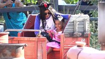 Los Kardashians celebran el cumpleaños de North en Disneyland