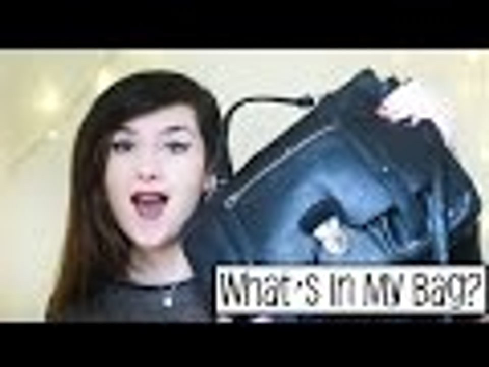 What's in My Bag? | Becky Hardy