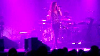 Zazie - Les Poupées Zarbies [partie 1] - Live à Roubaix (26/11/2011)