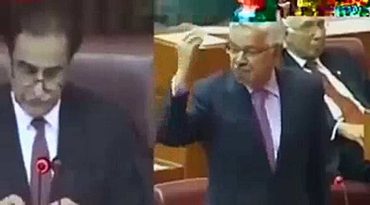 فیصل آباد کے لڑکوں نے خواجہ آصف کے شرم و خیا پر گانا بنا کر عزت کو قوالی میں نیلام کر دیا ...ویڈیو دیکھئے