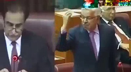 فیصل آباد کے لڑکوں نے خواجہ آصف کے شرم و خیا پر گانا بنا کر عزت کو قوالی میں نیلام کر دیا ...ویڈیو دیکھئے