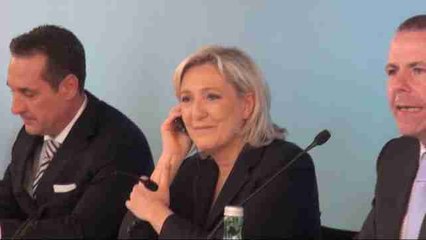 Le Pen encabeza la "primavera patriótica" de la extrema derecha europea